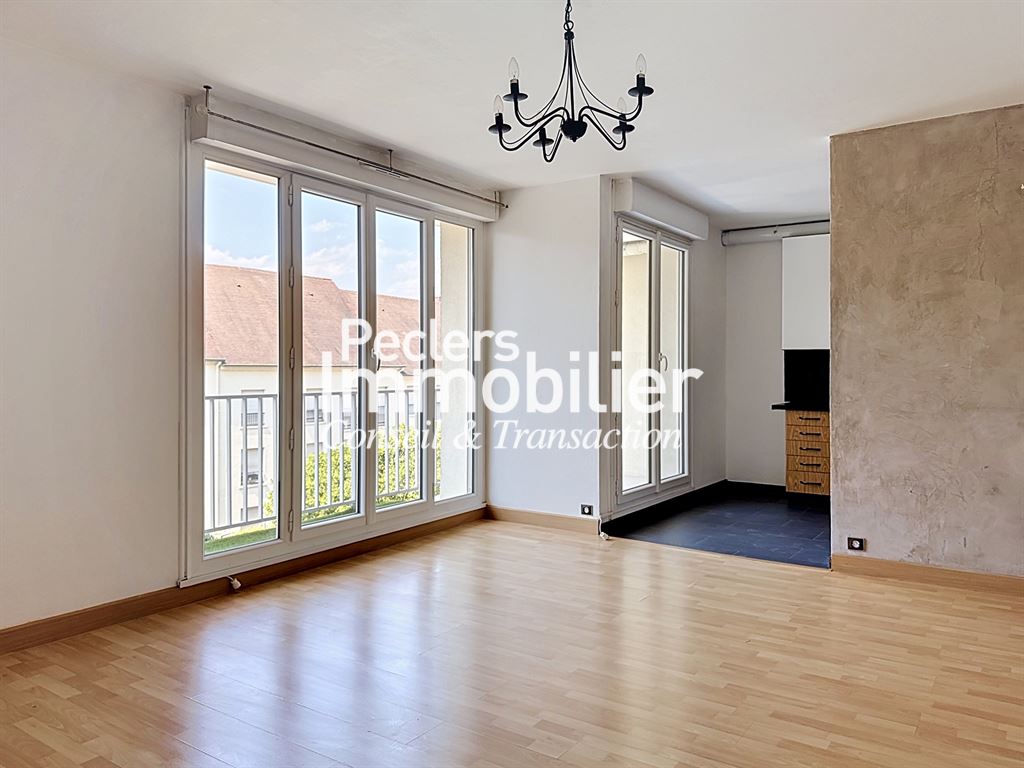 Appartement 3P en centre-ville avec cave et parking