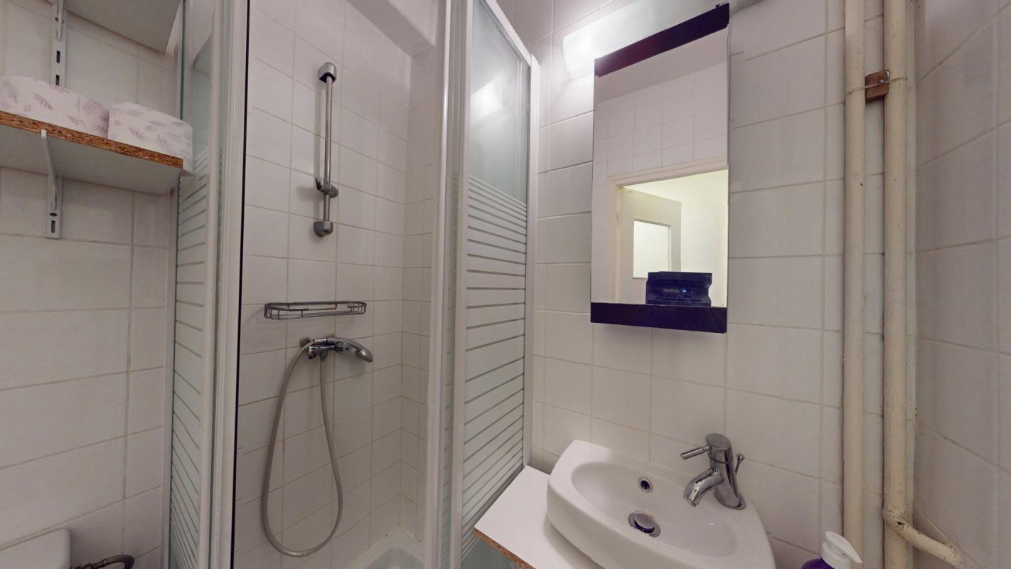 Charmant studio à Bois-Colombes - Bourguignons