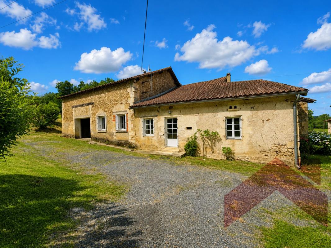 Maison 5 pièces 130 m² à Jaure, vaste terrain de 4355 m²