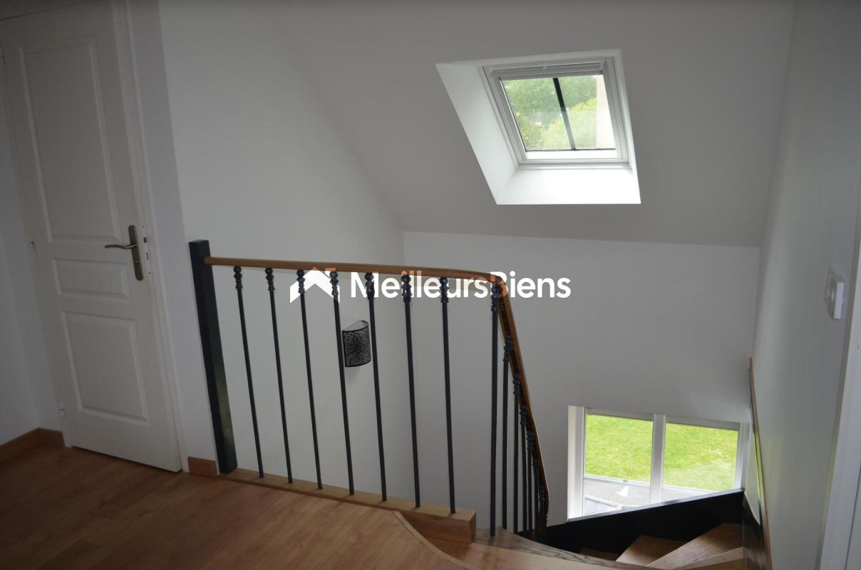 Maison de Maître rénovée de 220M² et annexe de 40M² en centre ville de Mamers