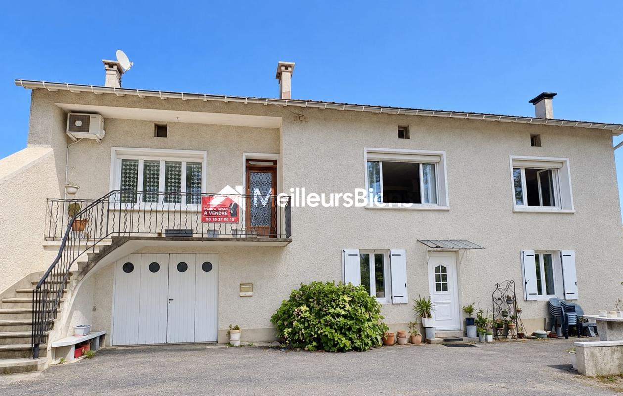Maison + appartement T2 en rez-de-chaussée