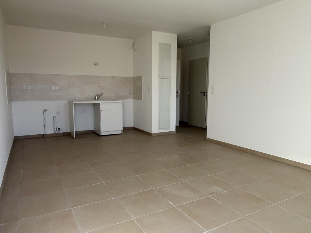 Appartement 2 pièces (45.08 m²) à louer - Fréjus (83600)