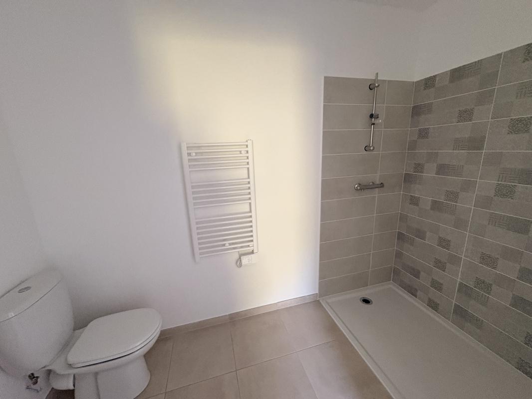 Appartement 2 pièces (41 m²) à louer - Morières-lès-avignon (84310)
