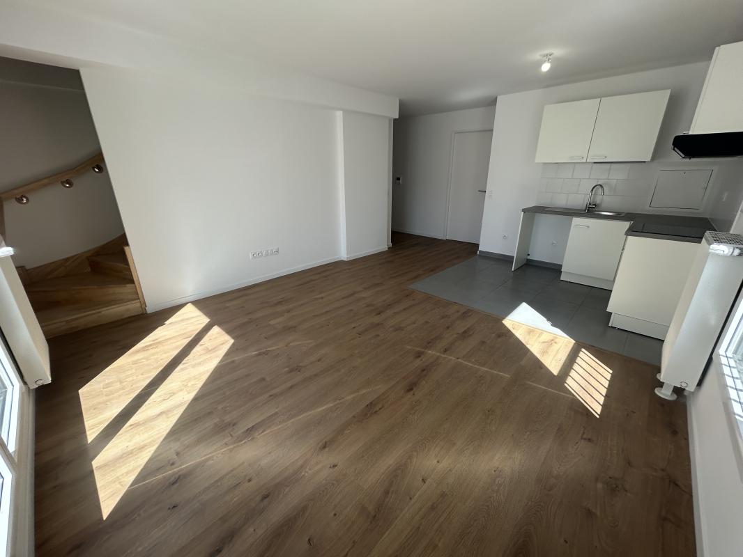 Appartement 5 pièces (105 m²) à louer - Alfortville (94140)