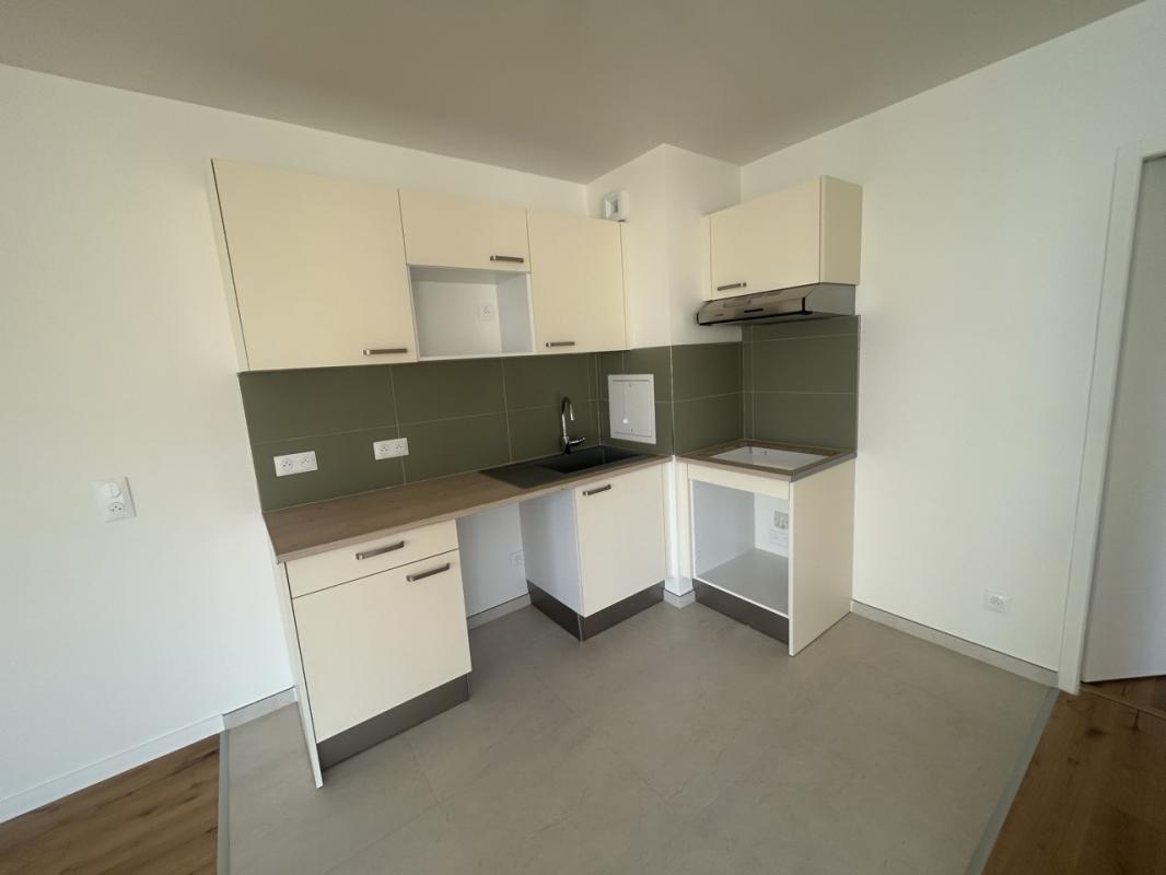 Appartement (87.01 m²) à louer - Pontoise (95300)