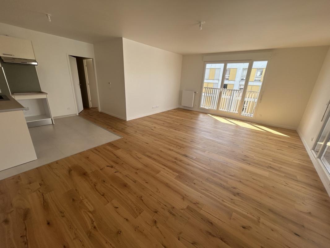Appartement (87.01 m²) à louer - Pontoise (95300)