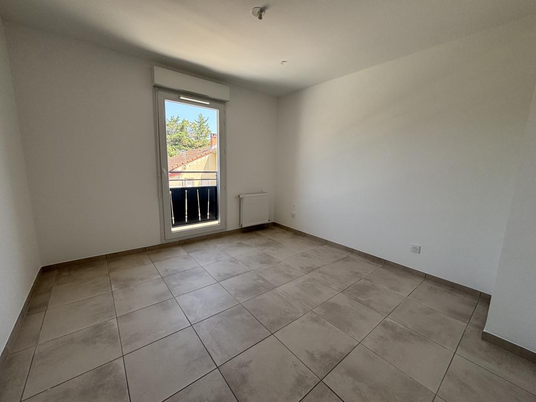 Appartement 3 pièces (64 m²) à louer - Morières-lès-avignon (84310)