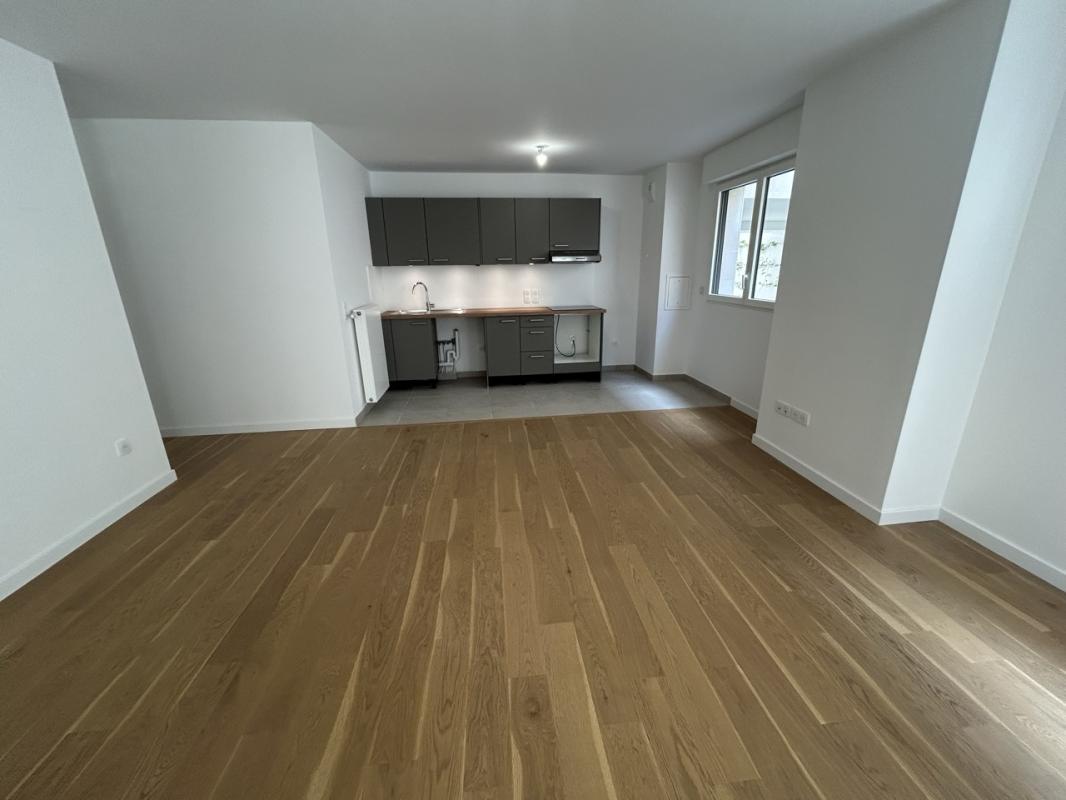 Appartement 3 pièces (69 m²) à louer - Clichy (92110)