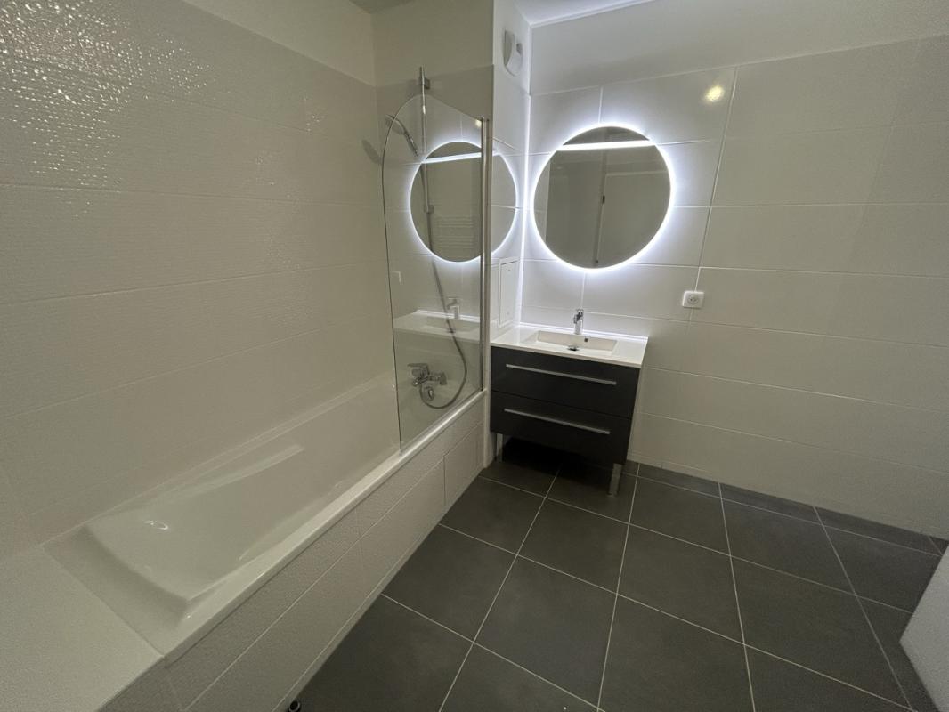 Appartement 3 pièces (69 m²) à louer - Clichy (92110)