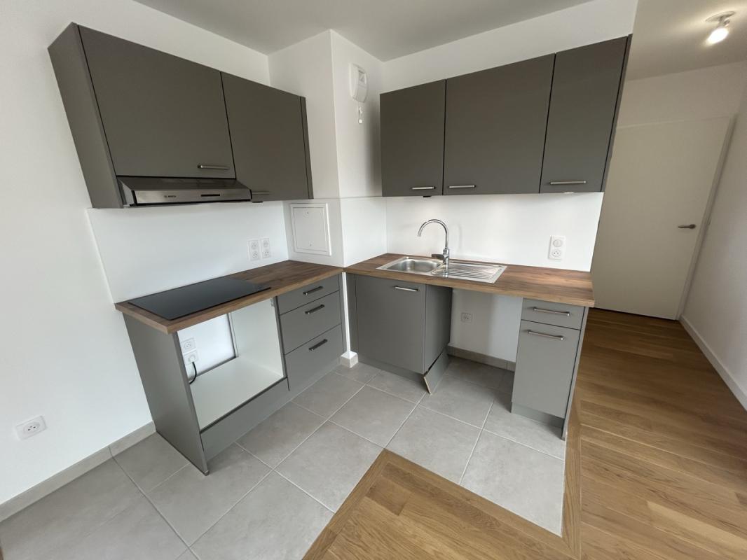 Appartement 3 pièces (59.85 m²) à louer - Clichy (92110)