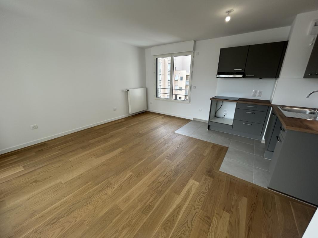 Appartement 3 pièces (59.85 m²) à louer - Clichy (92110)