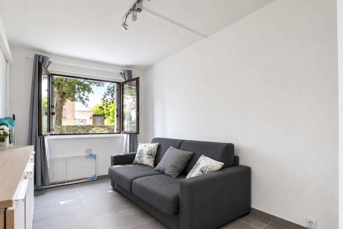 Antony Studio 17m² - sans travaux - calme