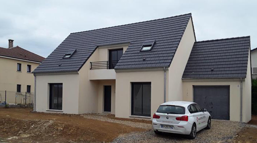 MAISON INDIVIDUELLE 119,81 m² à CRECY LA CHAPELLE