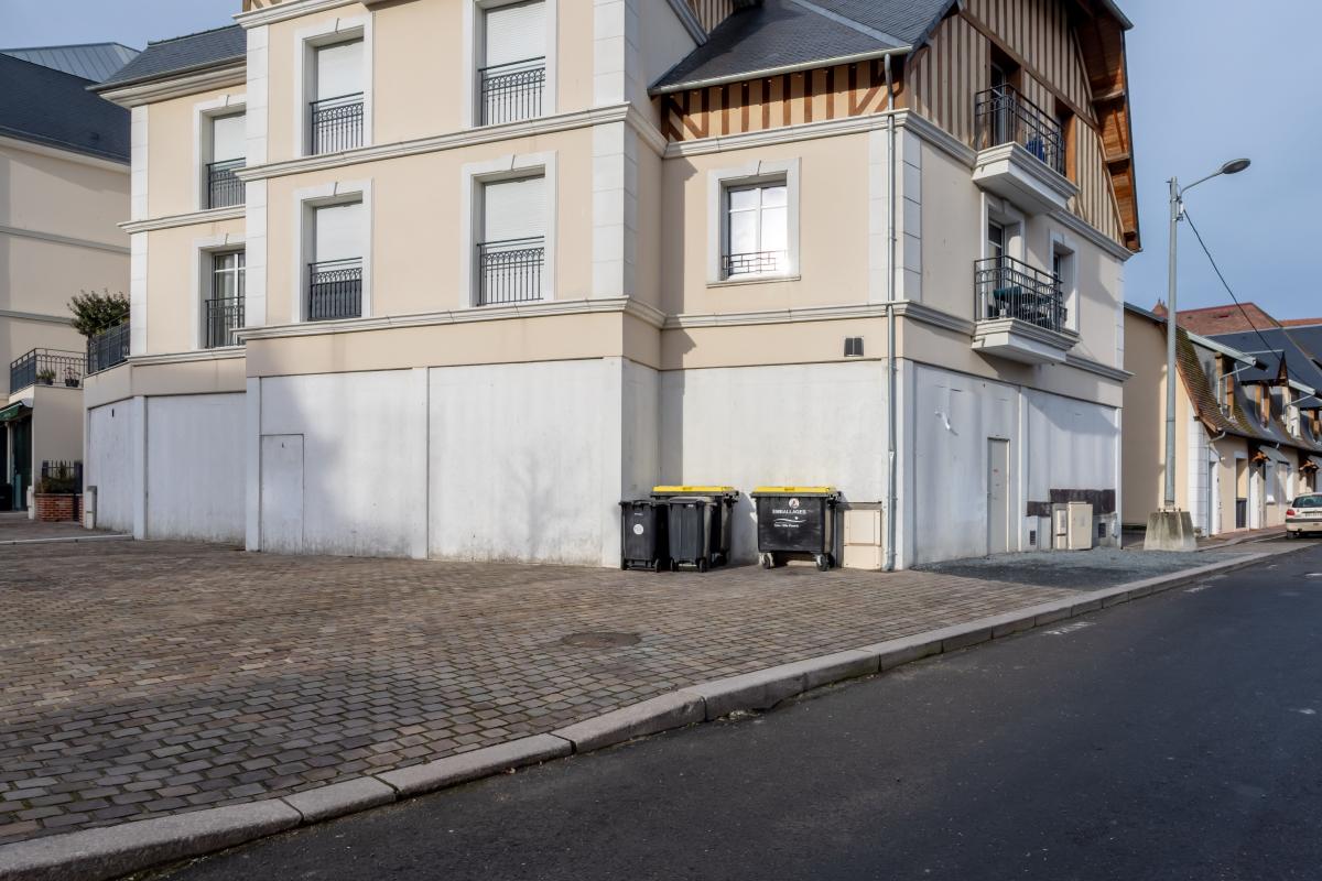 Local commercial - 177 m²