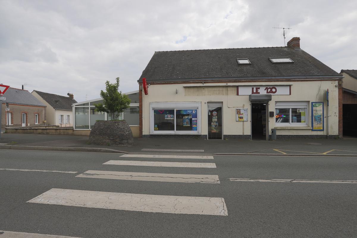 Immeuble mixte - 230 m² - Segré-en-Anjou Bleu (49)