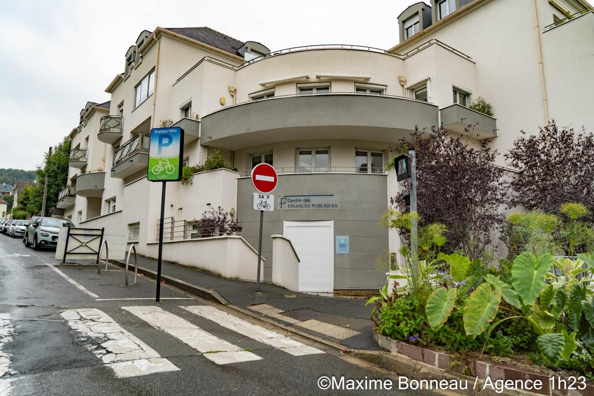 Bureaux en copropriété - 1 118 m² - Palaiseau (91)