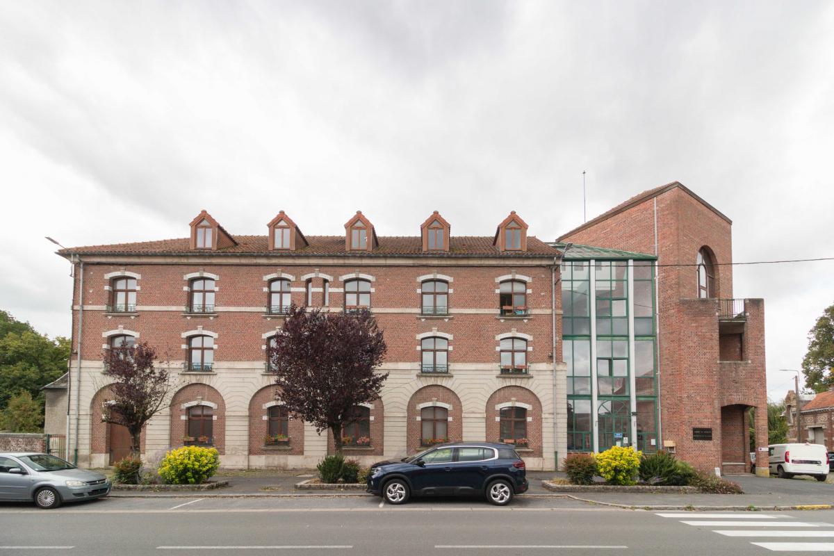 Immeuble - 2 839 m² - Landrecies (59)