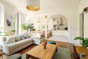 Un superbe appartement bel ancien &agrave; 2 min du m&eacute;tro Porte de Pa