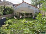 Un beau 3 pi&egrave;ces avec grand Jardin + Atelier