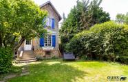 2 maisons avec grand jardn &agrave; l'abris des regards &agrave; 60 m&egrave;tres