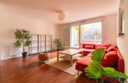 Un triplex de 93 m&sup2; avec 4 chambres, terrasse et jardin &agrave; SAIN