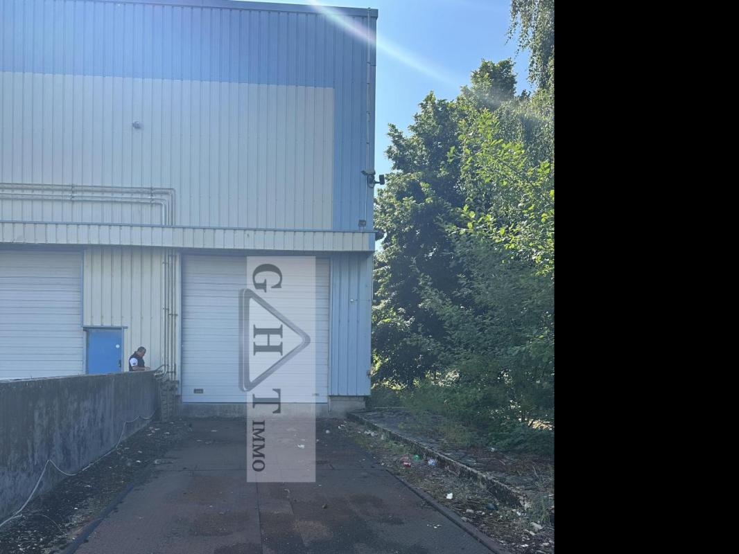 BATIMENT INDÉPENDANT À VENDRE