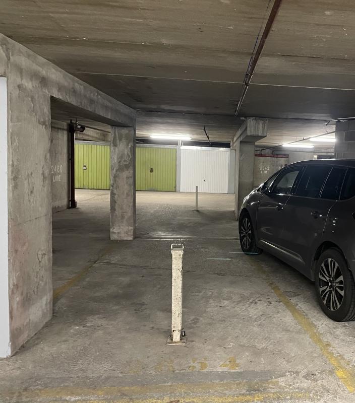 Parking À Vendre