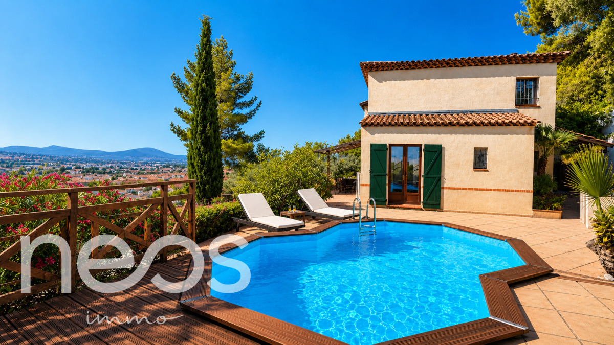 LA FARLÈDE – Élégante villa de charme avec piscine et jacuzzi