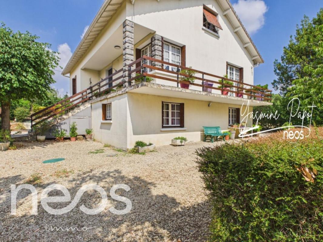 Maison familiale 4 chambres, 174 m², Sainte- Ouenne