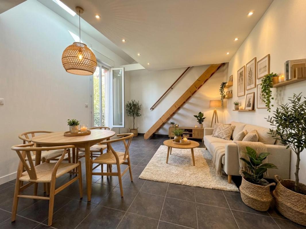 Charmant 2 pièces en duplex – À deux pas du RER E/métro 15