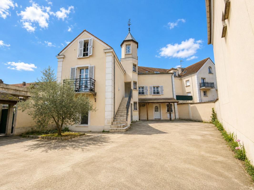 Appartement F2 Duplex À Vendre