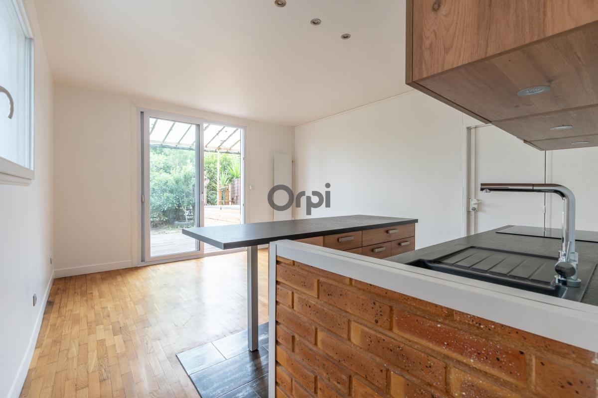 Appartement 2 pièces de 38 m² à Joinville-le-Pont