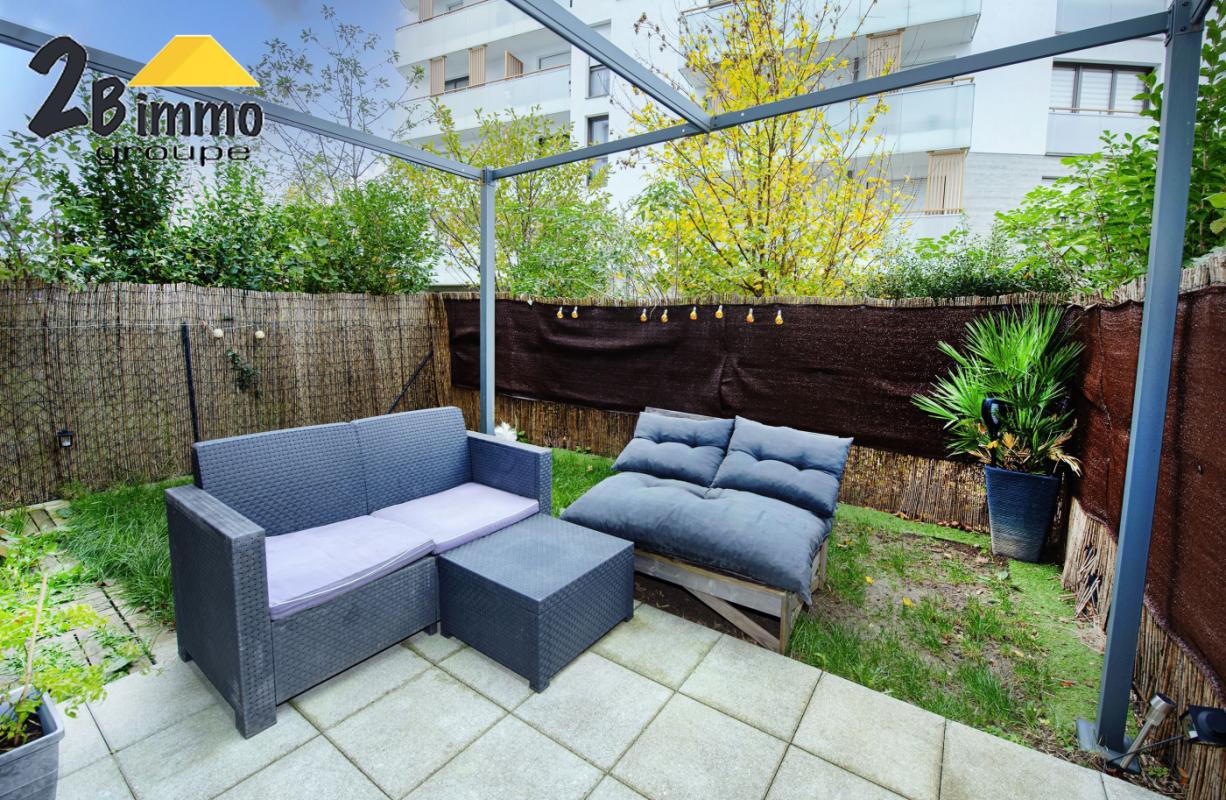 F2 en rez-de-jardin - standing
