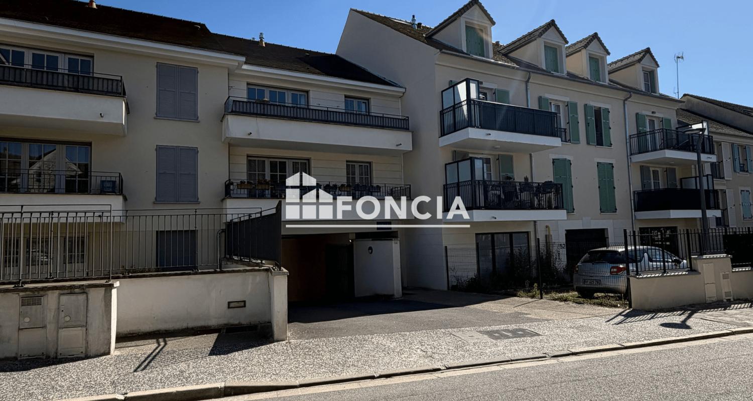 OSNY - F2 43 m² avec balcon exposé SO – À proximité immédiate de la gare