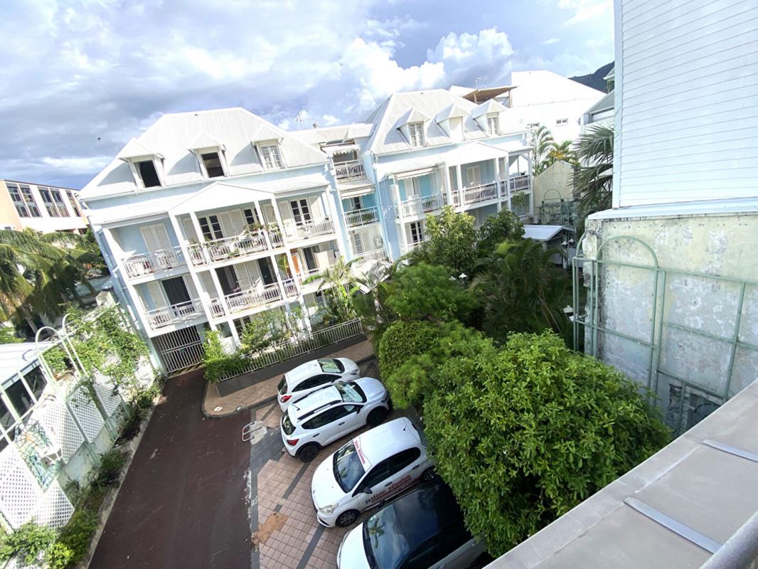 Moderne Maisons d'Hôtes Quartier 