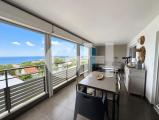 &Agrave; louer &ndash; Duplex meubl&eacute; avec vue mer &agrave; Fort-de-France