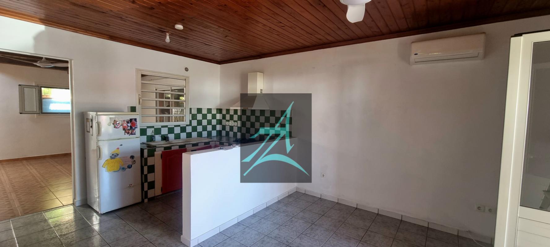 Petite-Île : maison de 110m2 de plain pieds