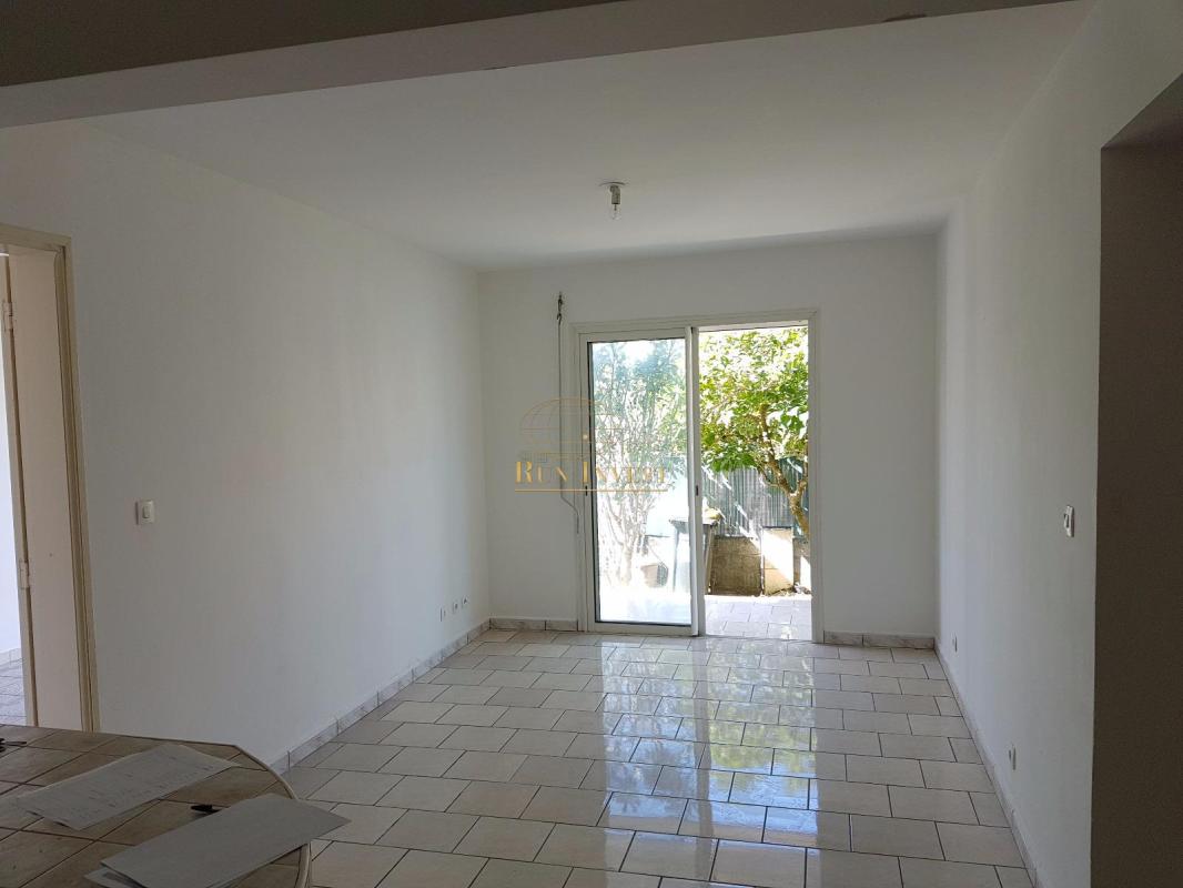 Moderne Maisons d'Hôtes Quartier 