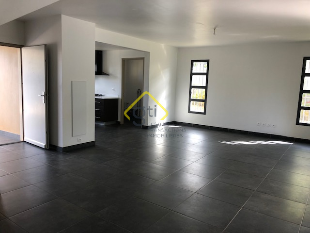 Maison Blanche moderne