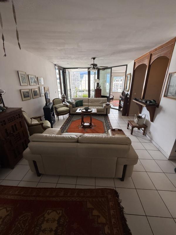 Logo Immobilier réunion_edited.jpg