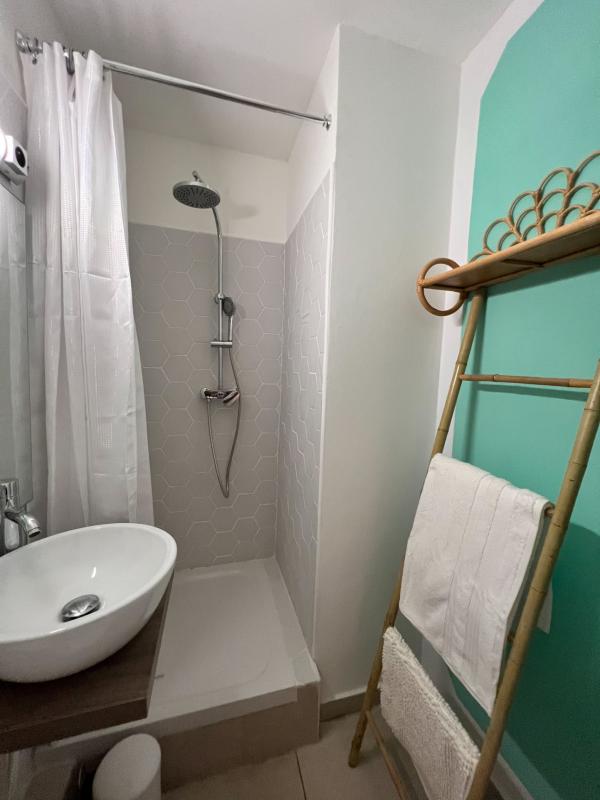 Moderne Maisons d'Hôtes Quartier 