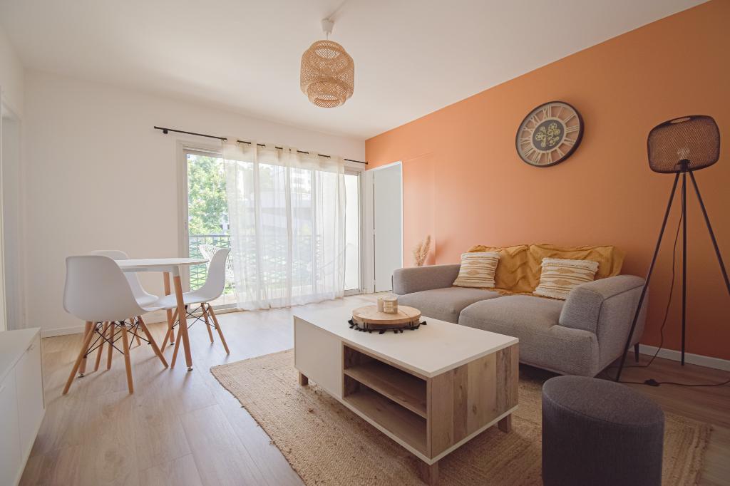 Moderne Maisons d'Hôtes Quartier 