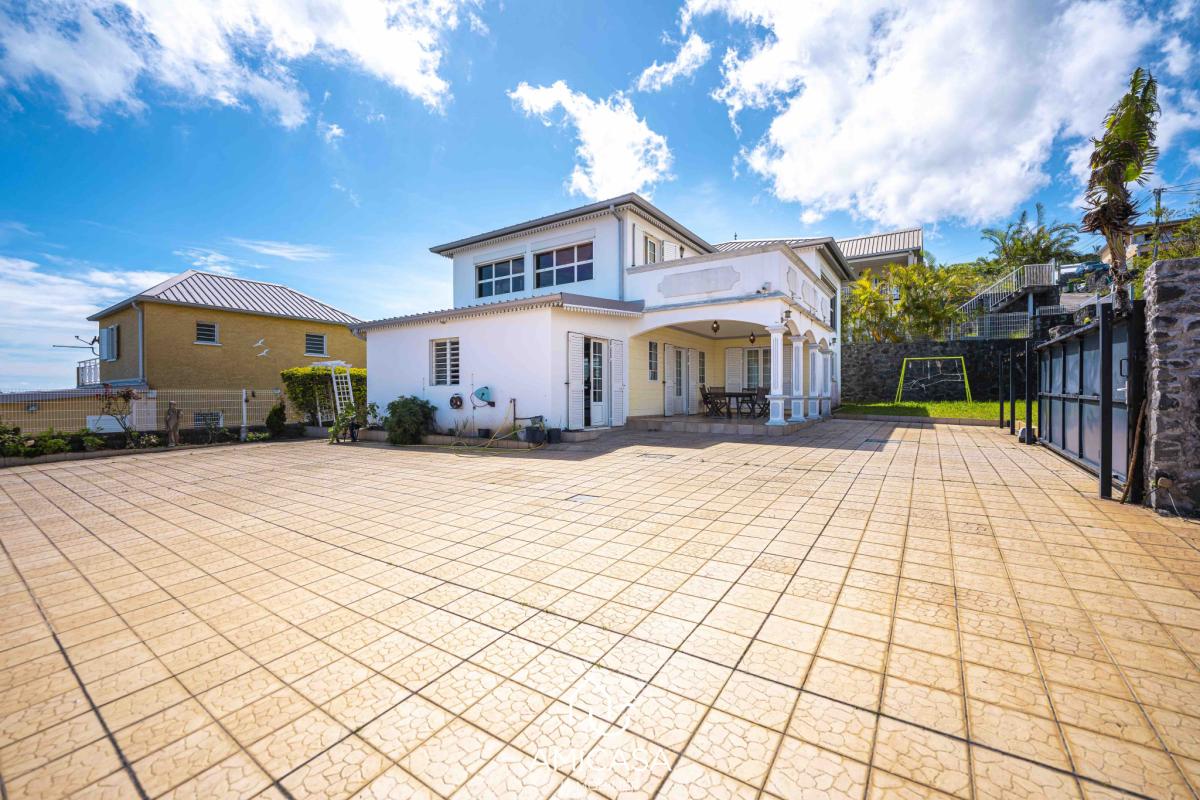 Logo Immobilier réunion_edited.jpg