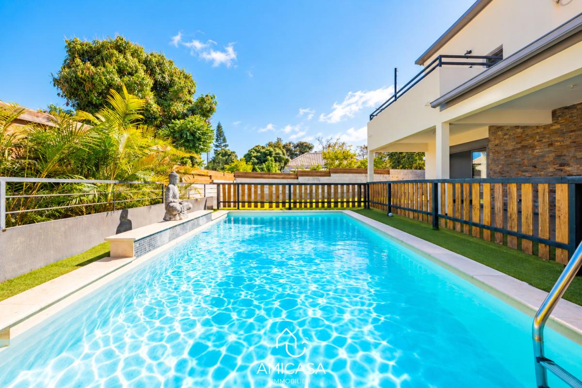 LA POSSESSION (LA REUNION) - VILLA T4 AVEC PISCINE