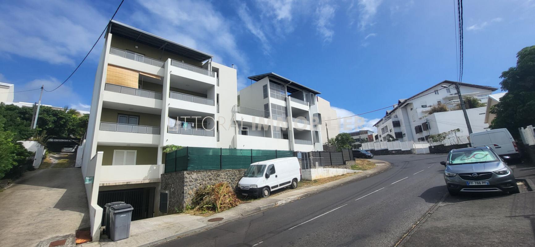 Logo Immobilier réunion_edited.jpg
