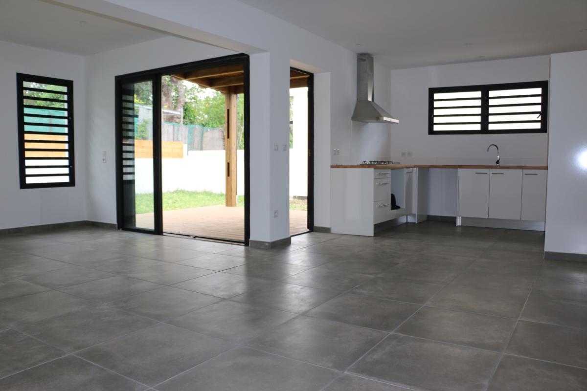 Logo Immobilier réunion_edited.jpg