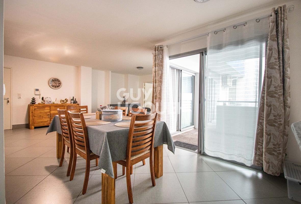 Moderne Maisons d'Hôtes Quartier 