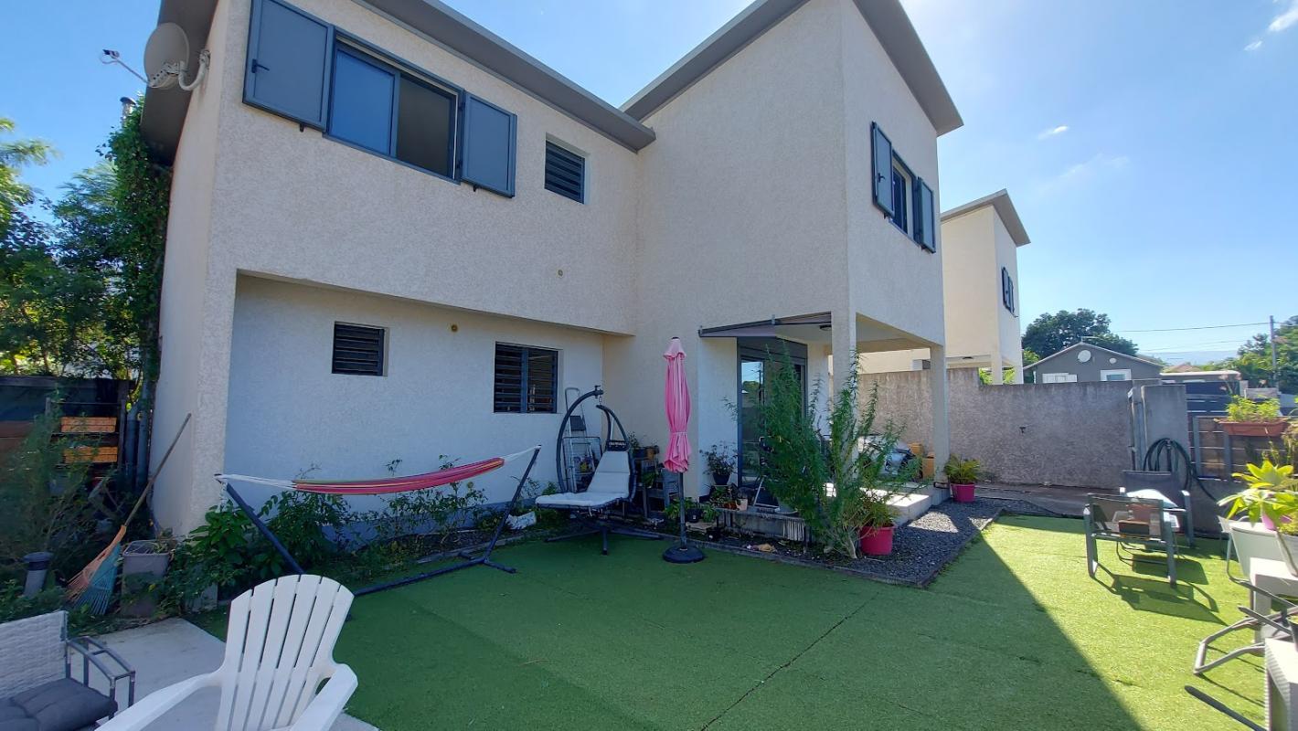 Maison F4 à LA RIVIERE SAINT LOUIS